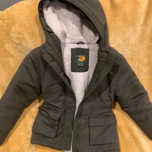 Bass pro girls size 8 jacket